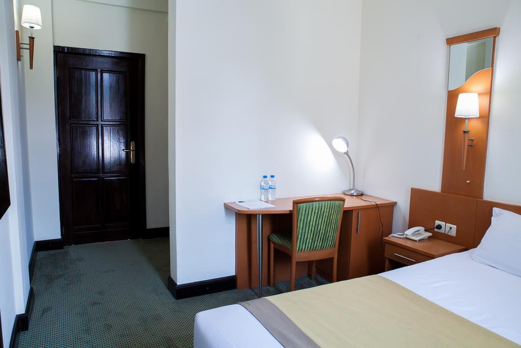 Gorillas City Centre Hotel Kigali Habitación foto