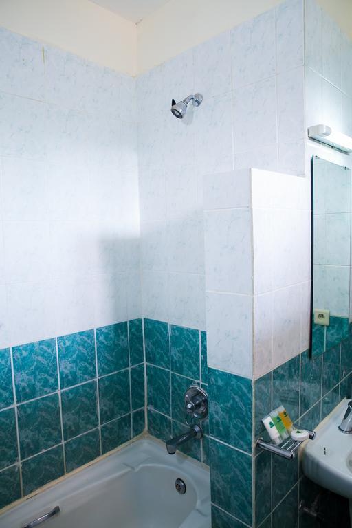 Gorillas City Centre Hotel Kigali Habitación foto